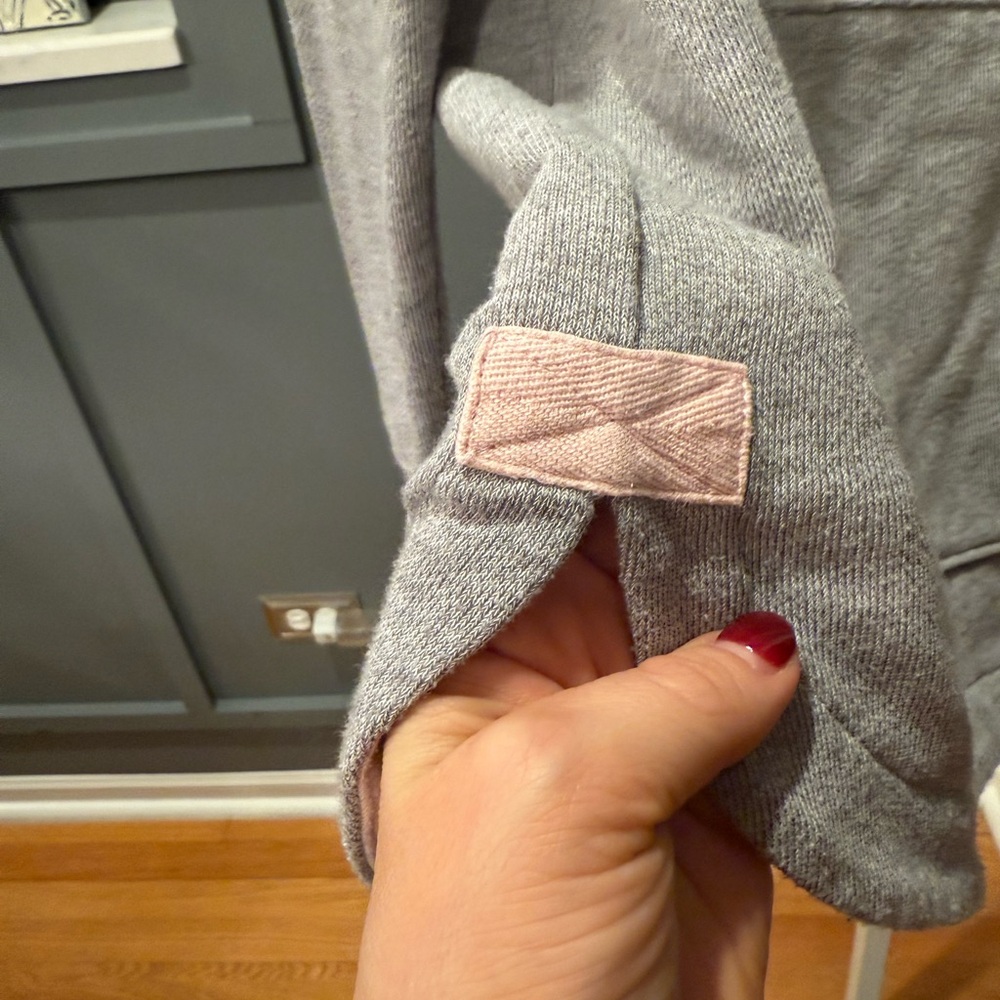Vineyard Vines 1/4 Zip Pullover Shirt Gray Polo Style Pink Trim Women's Small - Picture 2 of 5